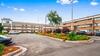 Hotel Baymont Inn And Suites Warren