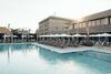 Hotel The Beach House A Holiday Inn Resort