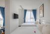 Queen's Finger Hotel