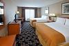 Holiday Inn Express Hotel & Suites Greenwood