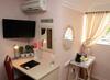 Hostal Avalon Guest Manor