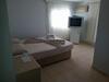 Bed & Breakfast Yona Motel