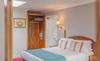Hostal Abbey Lodge