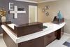 Hotel Eden Roc Inn & Suites